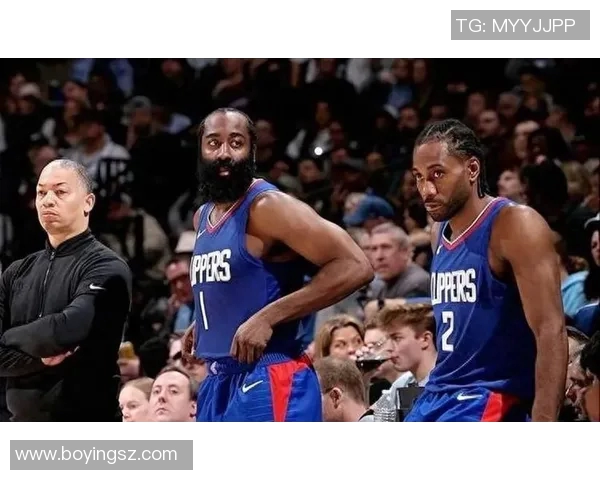 快船与爵士激战正酣直播结果揭晓精彩瞬间回顾与分析