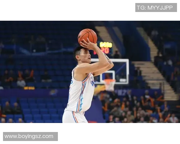 陈林坚:从青涩少年到篮球场上的璀璨明星之路与成长故事 陈林坚:从青涩少年到篮球场上的璀璨明星之路与成长故事