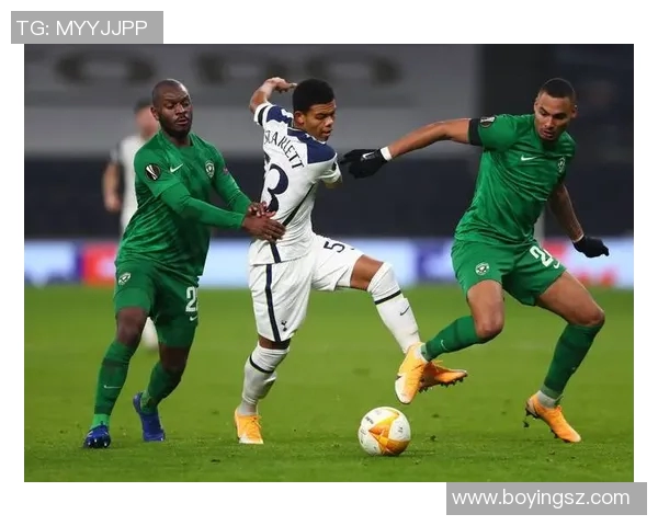 前进之鹰与鹿特丹的激烈对决揭示足球战术与团队精神的完美结合