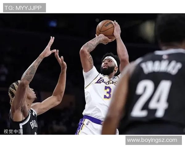 湖人对阵篮网季前赛精彩瞬间回顾与分析