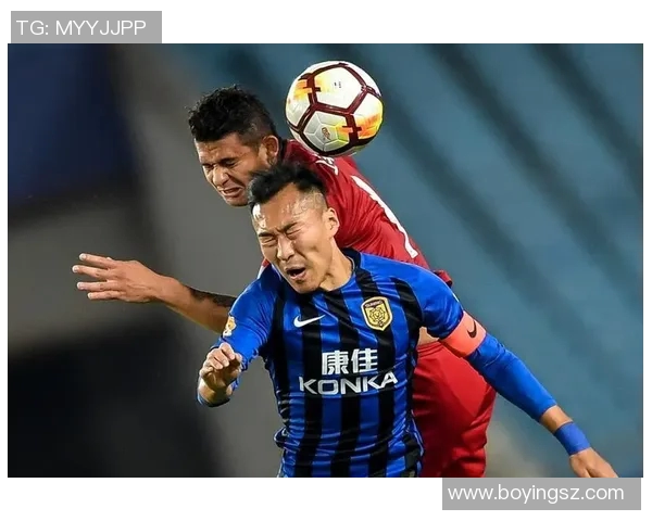 重庆与上港激战正酣比分悬念迭起球迷热情高涨